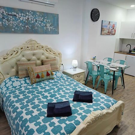Apartamentos Elemar Free Luggage Storage Málaga Eksteriør bilde