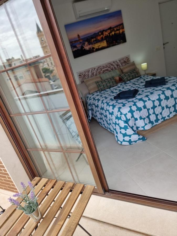 Apartamentos Elemar Free Luggage Storage Málaga Eksteriør bilde