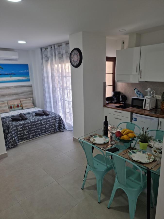 Apartamentos Elemar Free Luggage Storage Málaga Eksteriør bilde