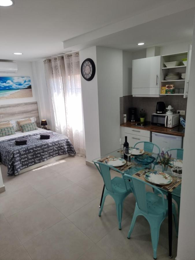 Apartamentos Elemar Free Luggage Storage Málaga Eksteriør bilde